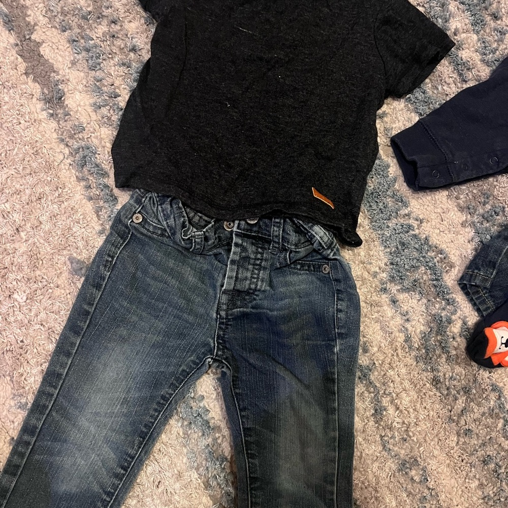 Boys 7 for all mankind jeans and tee shirt set- size 12 months